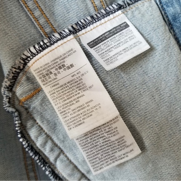 ISO Levi’s Trucker Jacket - Picture 6 of 7